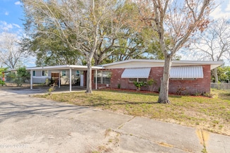 1117 Berkshire Rd, Daytona Beach, FL 32117