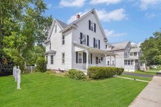 105 Pine St, West Springfield, MA 01089