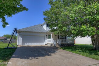 907 Samthea Dr, Oronogo, MO 64855