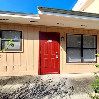 948 Louisiana Ave, Sebastian, FL 32958