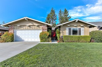 737 Los Huecos Dr, San Jose, CA 95123