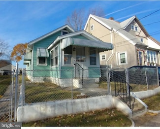312 Lagrange Ave, Essington, PA 19029