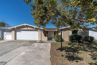 9035 Prosperity Ln, Port Richey, FL 34668
