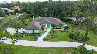 7604 Weeping Willow Cir, Sarasota, FL 34241