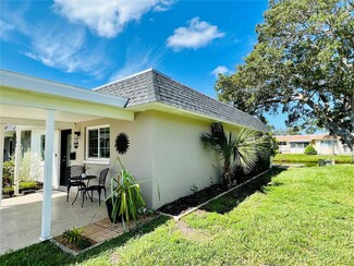 188 Portree Dr, Dunedin, FL 34698