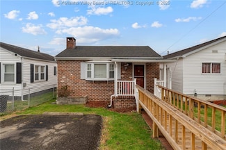 2368 Adams Ave, Saint Albans, WV 25177