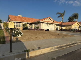 938 Gloria Dr, Hemet, CA 92545