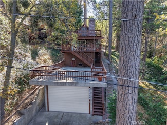 23059 Balsam Ln, Crestline, CA 92325