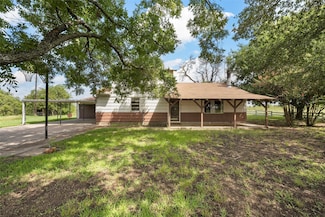 119 Hcr 3276 N, Mount Calm, TX 76673