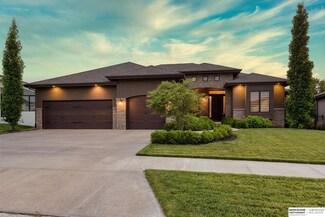 3934 S 208th St, Elkhorn, NE 68022