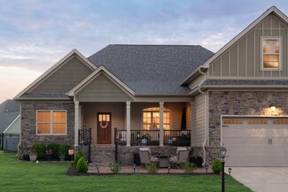 8849 McKenzie Farm Dr, Ooltewah, TN 37363