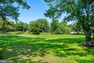 420 Sunset Rd, Skillman, NJ 08558