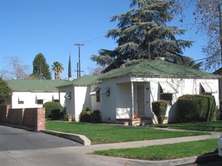 853 E Hedges Ave, Fresno, CA 93728
