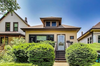 4458 N Kasson Ave, Chicago, IL 60630