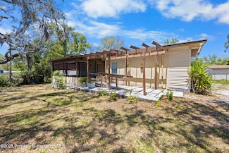 8181 Filson St, Weeki Wachee, FL 34613