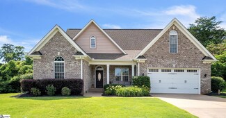 14 Georgianna Ln, Greenville, SC 29605