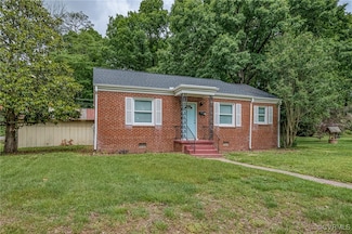 27 Medlock Rd, Sandston, VA 23150