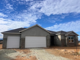 4855 Sierra Ct Unit 21, Anderson, CA 96007