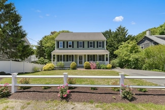 1311 Main St, Cotuit, MA 02635