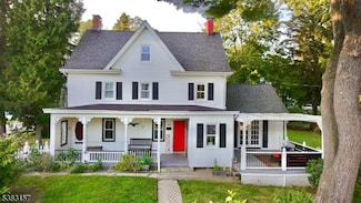 49 Brooklyn Rd, Stanhope, NJ 07874