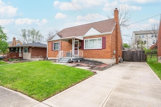 9151 Trinidad Dr, Cincinnati, OH 45231
