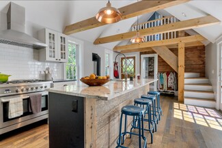 2875 Main St, Barnstable, MA 02630