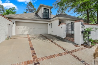 4829 S Zunis Ave, Tulsa, OK 74105