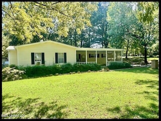 332 Cr 606, Oakland, MS 38948