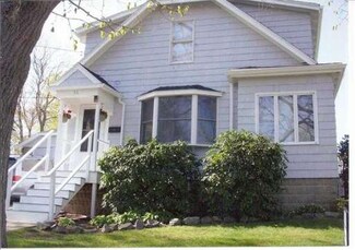 36 Flash Rd, Nahant, MA 01908