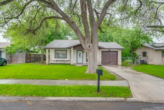 10806 Wayward Dr, San Antonio, TX 78217