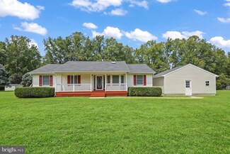 10010 Little John Ct, King George, VA 22485