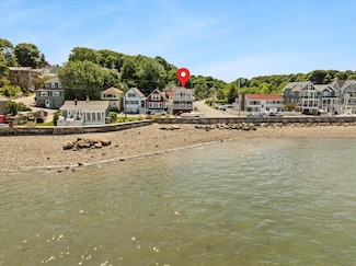 157 Wessagussett Rd, North Weymouth, MA 02191
