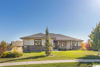 17103 Bondesson St, Bennington, NE 68007