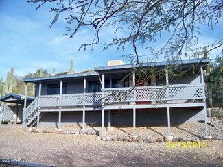 19210 E Saguaro Dr, Black Canyon City, AZ 85324