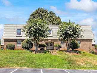 2616 Park Rd Unit B, Charlotte, NC 28209