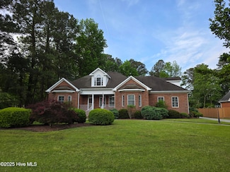 219 Drake Landing, New Bern, NC 28560