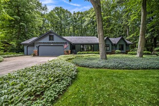 3931 Vermae Dr, Holland, MI 49424