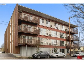 3970 N Interstate Ave Unit 209, Portland, OR 97227