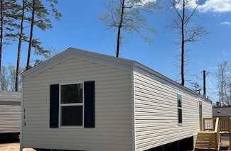 113 Warrens Run Dr, Hendersonville, NC 28792