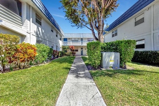 129 Tuscany B, Delray Beach, FL 33446