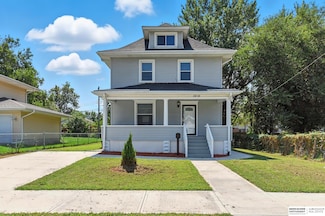 1619 Pinkney St, Omaha, NE 68110