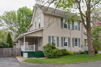 812 18th Ave, Wall Township, NJ 07719
