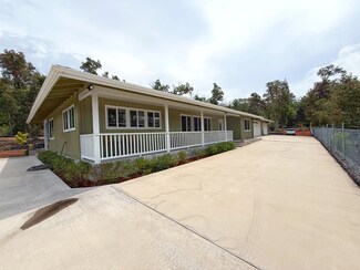 92-8858 Paradise Pkwy, Captain Cook, HI 96704
