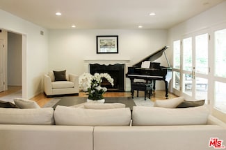 1079 Marilyn Dr, Beverly Hills, CA 90210
