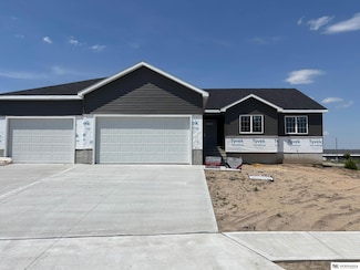 4048 Northview Dr, Grand Island, NE 68803