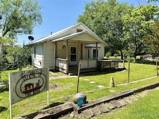 509 E Elder, Henryetta, OK 74437