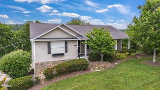 355 Wayland Dr, Greeneville, TN 37743