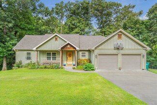 679 Javello Rd, Tontitown, AR 72762