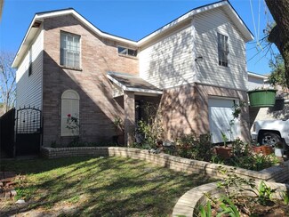 2117 Whittier Dr, Houston, TX 77032