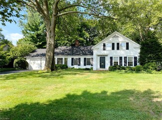 370 Delaware Ave, Akron, OH 44303